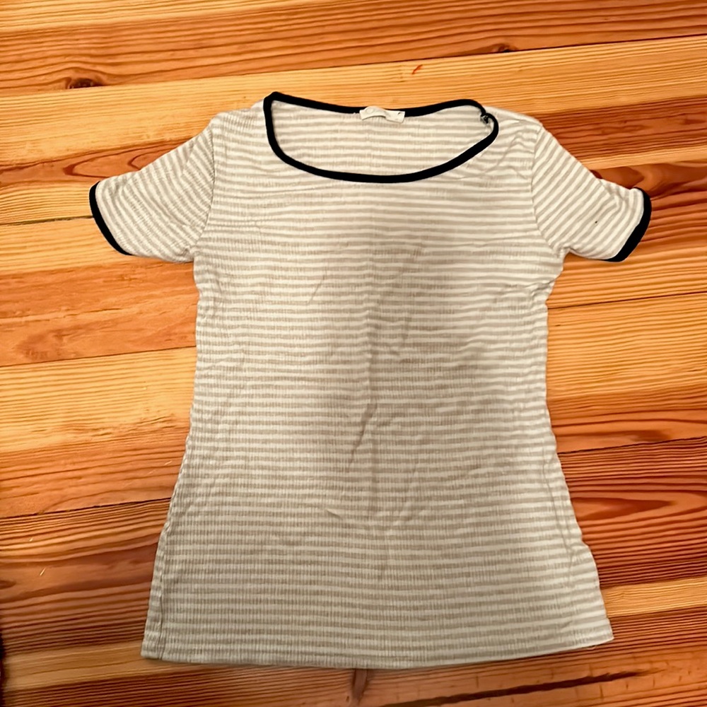 fitted tee